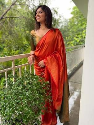 Fanta Flower Work Pure Silk Saree With Copper Zari