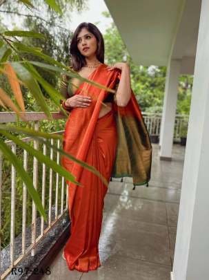 Fanta Flower Work Pure Silk Saree With Copper Zari