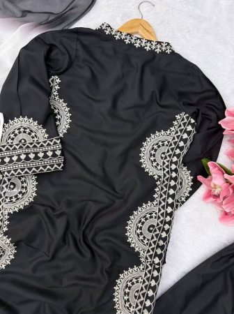 Festive Wear Simple And Elegent Black Pakistani Suit
