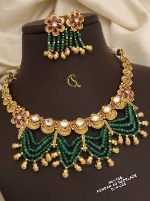 Flower Pattern Kundan AD Necklace Set