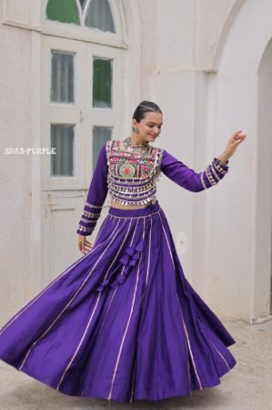 Fully Flair  Purple Lehenga Choli For Navratri