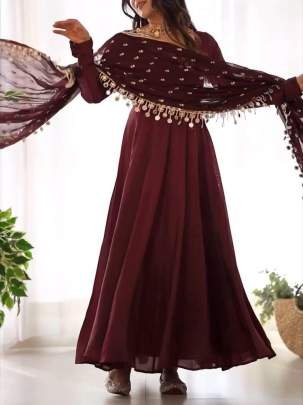 Glamour Look Round Neck Chinnon Silk Anarkali Suits With Beautiful Dupatta