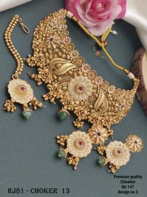 Gold Jodha Akbar Choker with Earring Maang Tikka  