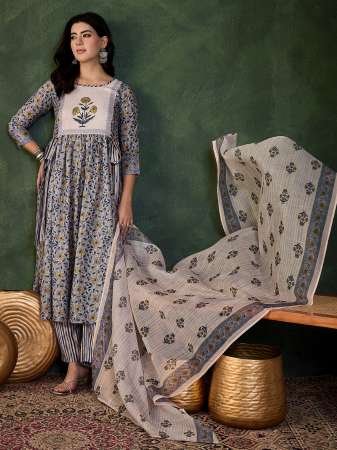 Gray  Colour Silk Fabric Kurti 3 Pcs  Set