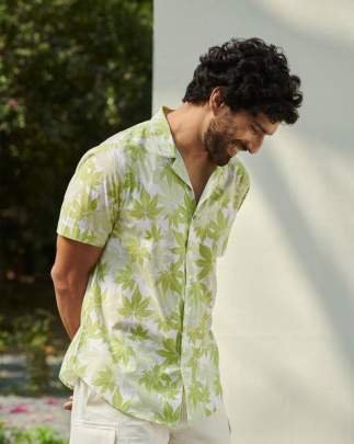 Half Sleeve Pearl Printed Men Cotton Shirts