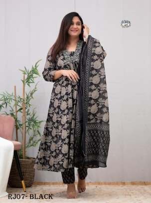 Hand Block Print Black Kurti Pant Dupatta Set