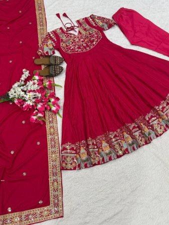 Heavy Red  Crepe Silk Embroidered Anarkali Suit Set