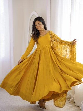 Heavy Yellow Roman Silk Anarkali Kurti Set With Embroidered Dupatta