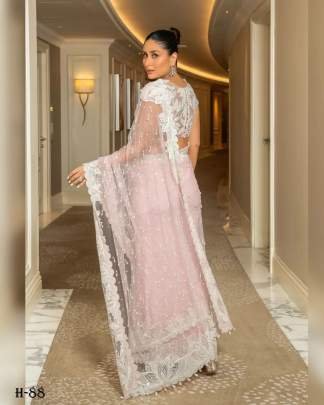 Kareena Kapoor Bollywood Light Pink Net Saree With Embroidery Work