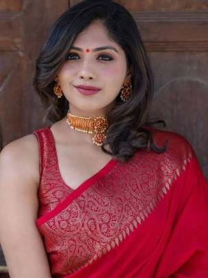 Karva Chauth Special Banarasi Red Lichi Silk Saree