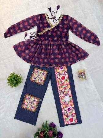 Kutchi Work Jeans with Tunic Top For Navratri