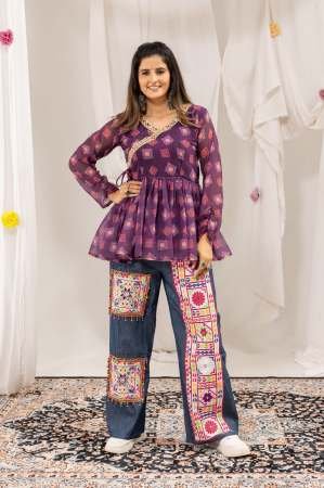 Kutchi Work Jeans with Tunic Top For Navratri