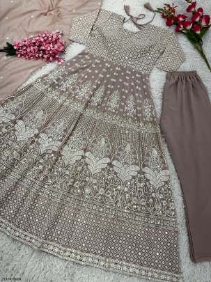 Ladies Wear Fancy Light Onion Georgette Suit Set