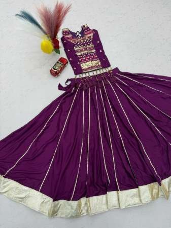 Lampi Bordar Work Purple Colour Mother Daughter Navratri Combo
