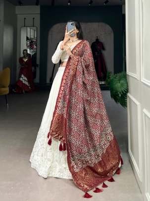 Latest Georgette Lehenga With Printed Dupatta