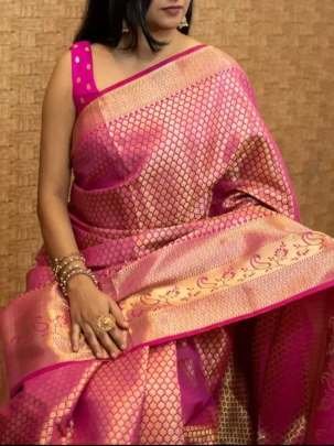 Latest Lichi Silk Pink Saree With Jacquard Work