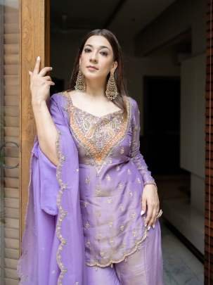 Lavender Embroidered Palazzo Set With Elegent Embroidery Work