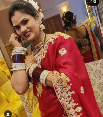 Maroon and Golden Bridal Chuda Bangles