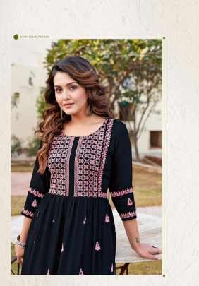 Mittoo Presents Paaneri Rayon Slub Hand work and Embroidered work Kurti