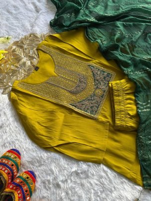Mustard Elegance Embroidered Kurti Set with Green Dupatta