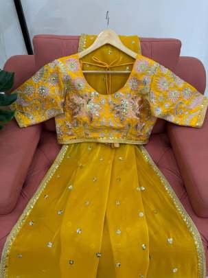 Muster Exclusive Heavy Look Jimmy Chu Saree With Sequence Work
