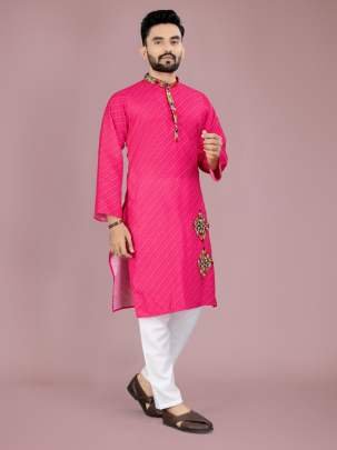 Navratri Gamthi Work Cotton Pink Kurta And Pyjama