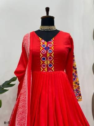 Navratri Special Red Gown And Dupatta Set With Digital Print Work
