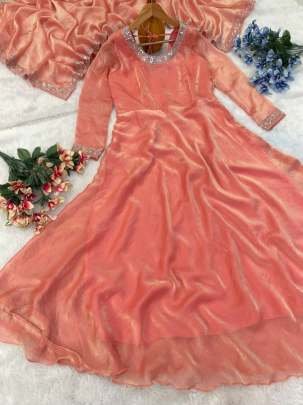 New Arrival Fendy Silk Gown With Dupatta