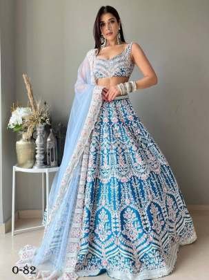 Lehenga Choli Blu Velluto Viscosa Con Dupatta Ricamo 5mm Per Ricevimento