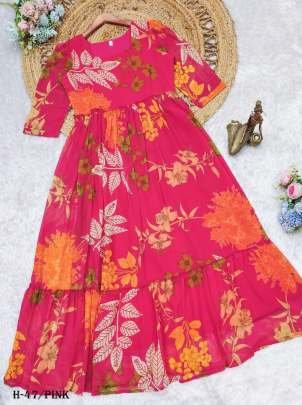 New Women Wear Pink Georgette Short Sleev Gown