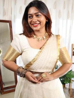 Onam Festive Wear Soft Organza Golden Border Lehenga With Blouse