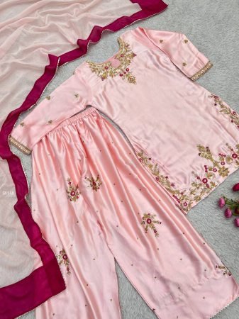 Peach Farsi Salwar Suit With Beautiful Embroidery And Sequence Work