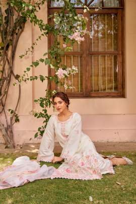 Pink Chanderi Silk Embroidery Kurta Set