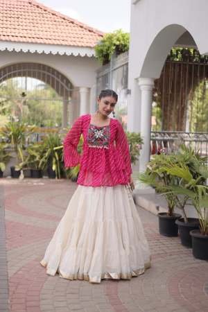 Pink Colour Gamthi Work Navratri Lehenga