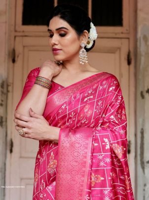 Pink Digital Printed Rich Pallu Pure Silk Saree With Dual Tone Tassels