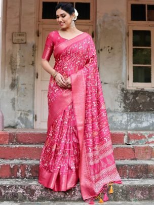 Pink Digital Printed Rich Pallu Pure Silk Saree With Dual Tone Tassels