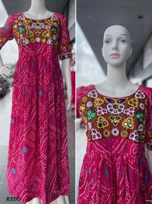 Pink Traditional Navratri Anarkali Gown With  Gamthi Work