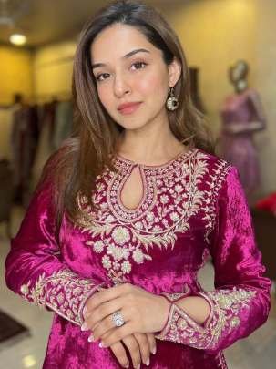 Premium Embroidery work Velvet Kurti Palazzo Rani Pink Dupatta Set