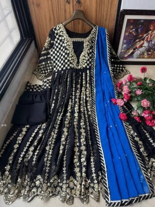 Presenting Heavy Georgette Anarkali Gown Set