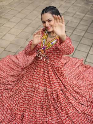 Printed Cotton Maroon Kurti With Kutchi Gamthi Work