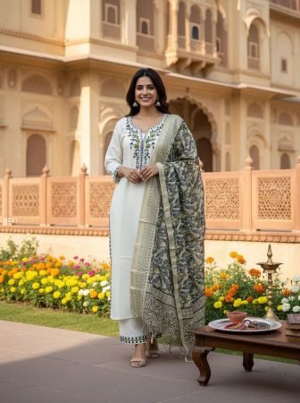 Pure Khadi Cotton Embroidered Kurti Pant Set 