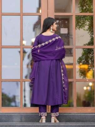 Purple Deginer Neck Embroidered Work Pure Chinon Kurtis Set