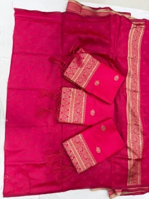 Rani Pink Festive Wear Silk Blend Saree With Zari Pallu