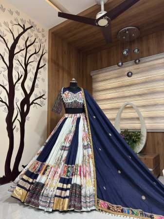 Real Mirror Work 4 Mtr Flair Navratri Lehenga