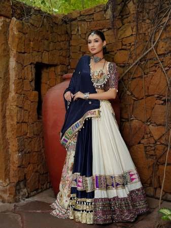 Real Mirror Work 4 Mtr Flair Navratri Lehenga