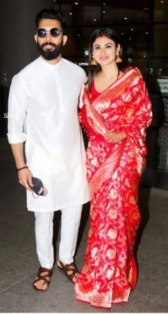 Red Soft Lichi Silk Saree with Rich Pallu And Jacquard Work