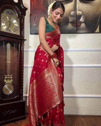 Red Wedding Pure Copper Zari Banarasi Soft Silk Saree