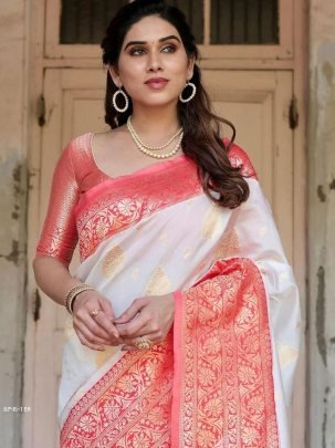 Rich Pallu Jacquard Work Soft lichi silk saree with beatiful Zahlar