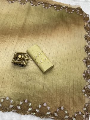 Shaded Print Taspa Silk Saree & Blouse