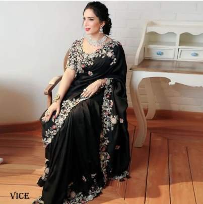 Soft Georgette Embroidered Border Fancy Saree